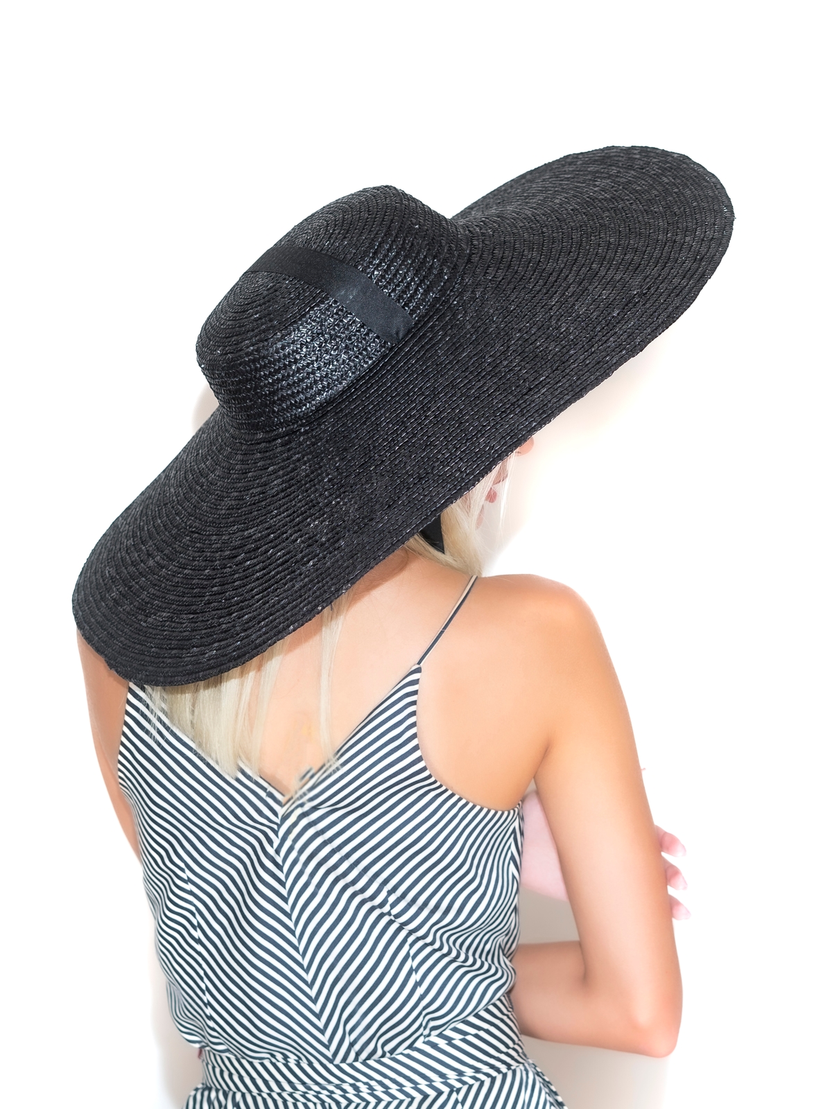 Соломенная шляпа Тотти с лентами большая чёрная--5