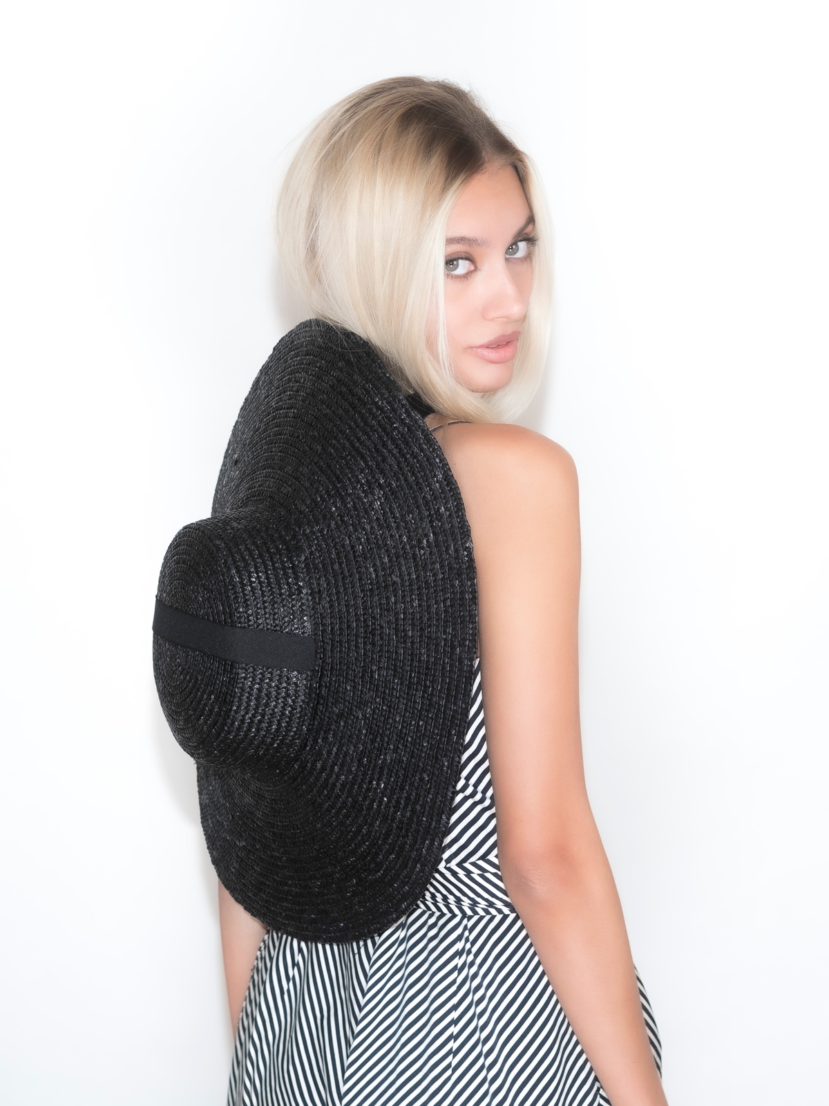 Соломенная шляпа Тотти L с лентами чёрная--6