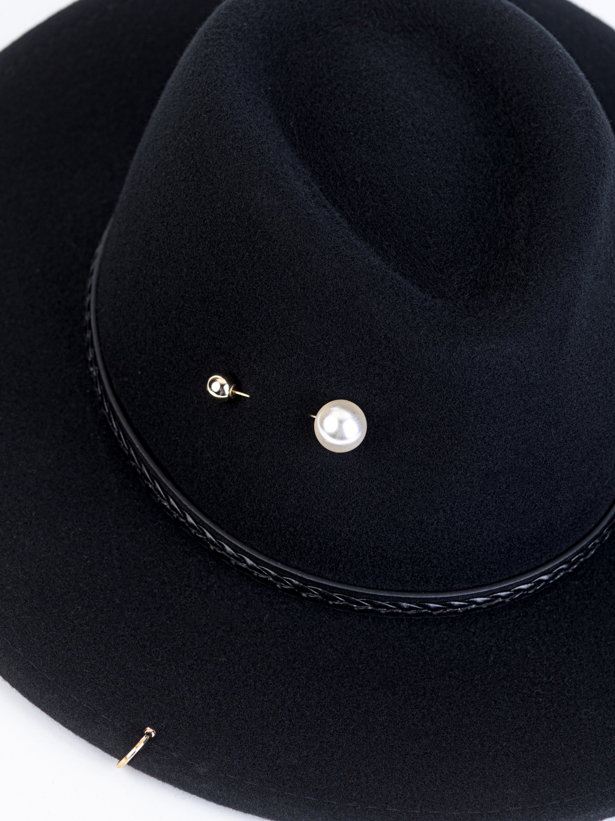 Федора+ - фетровая шерстяная шляпка №54 с цепочкой и брошкойжемчуг--16